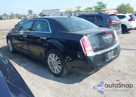 2013 Chrysler 300C Awd z USA, uszkodzony, nr VIN 2C3CCAKT5DH505796